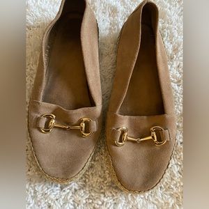 Aerosoles buckle espadrilles loafer. Tan suede size 10